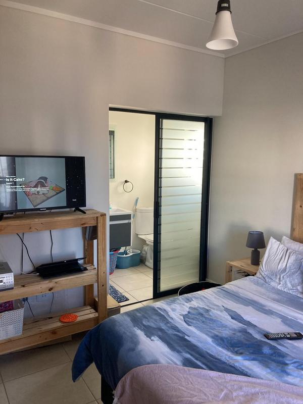 To Let 1 Bedroom Property for Rent in The Huntsman Western Cape
